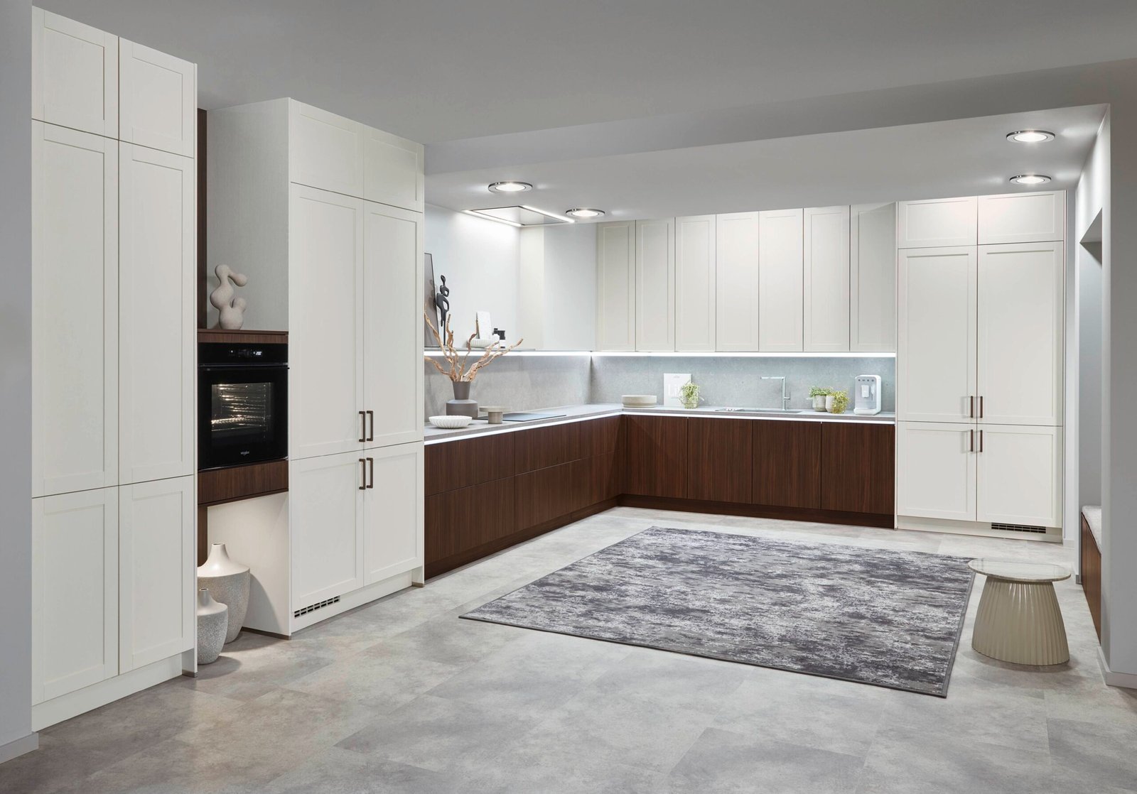 Cuisine blanche ; cuisiniste Narbonne cuisiniste indépendant Narbonne Cuisiniste à domicile. Cuisine moderne Narbonne