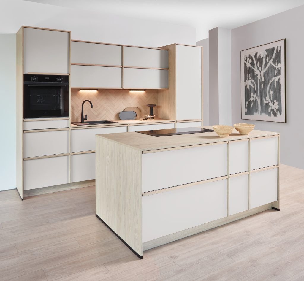 Cuisine sur mesure à Narbonne : Pourquoi le plan de travail est essentiel ?
Le plan de travail : un élément clé.
Cuisiniste Narbonne
amenagement de cuisine à narbonne